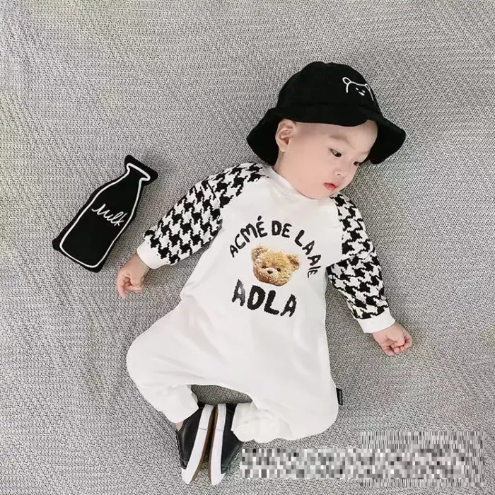 Boys Text and Puppy print pattern full sleeves white romper - Onesie for boys - Image 2