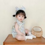 Girls Blue floral print romper with headband -onesie with matching hair accessories - Image 4