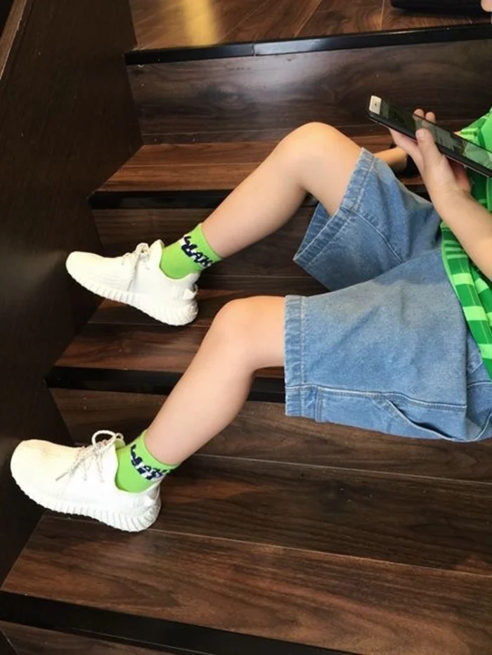 Boys Stylish and cool Strap in pocket Blue denim shorts - Image 5